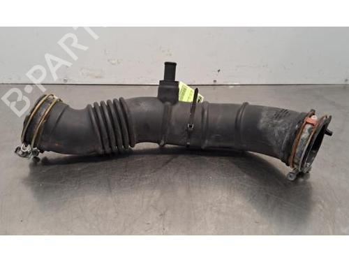 Rør TOYOTA YARIS (_P21_, _PA1_, _PH1_) 1.5 Hybrid (MXPH10, MXPH11) (116 hp) 30806825