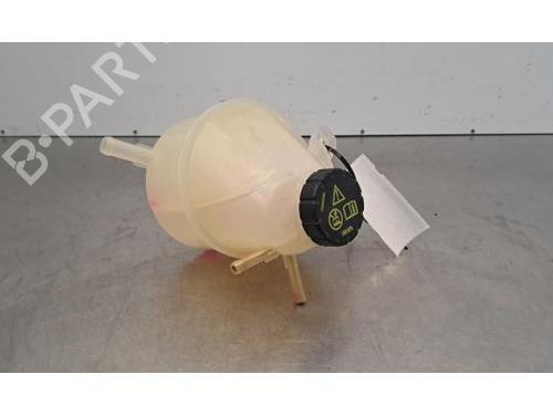 expansion-tank-mg-mg-zs-suv-azs1-2017-40285070 main image