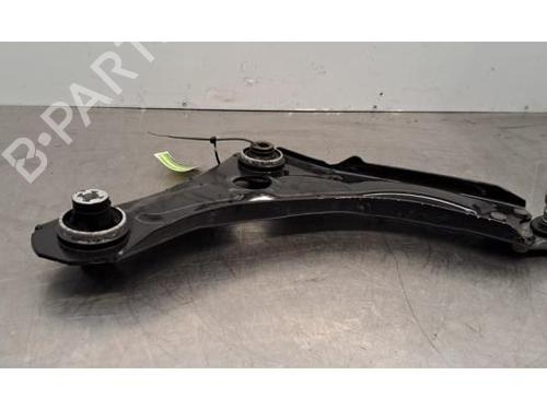 Used Right front suspension arm RENAULT MEGANE IV Grandtour (K9A/M/N_) 1.5 Blue dCi 115 (K9A6) (116 hp) 30806895