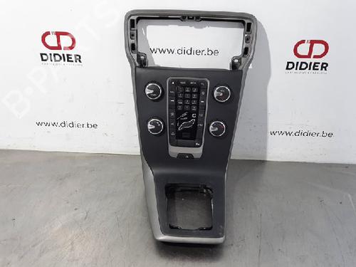 Used Climate control VOLVO V40 Hatchback (525) D2 (120 hp) 10870336