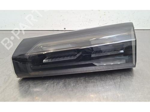 Used Right taillight Right taillight PEUGEOT 2008 II (UD_, US_, UY_, UJ_, UR_, UC_) 1.2 Hybrid 136 (URHPYC, USHPY) (136 hp) 35777919 35777919