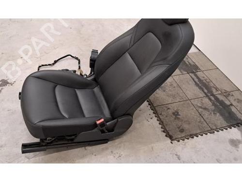 Right front seat TESLA MODEL 3 (5YJ3) EV AWD | BP34431278C16  - Image 7