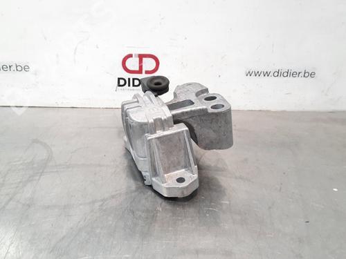 Used Engine mount FIAT 500X (334_) 1.6 D Multijet (334AXA1B, 334AXA11) (120 hp) 10897041