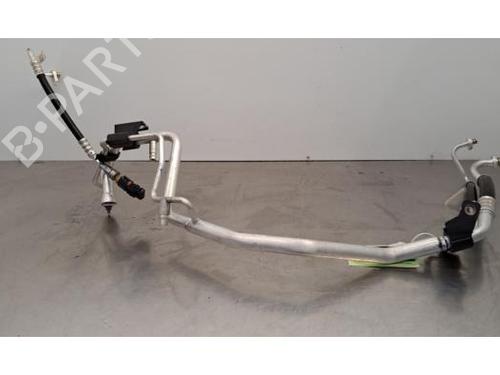 Used AC pipe PEUGEOT 308 III (FB_, FH_, FP_, F3_, FM_) BlueHDi 130 (FBYHZL, FBYHZT) (131 hp) 30501240