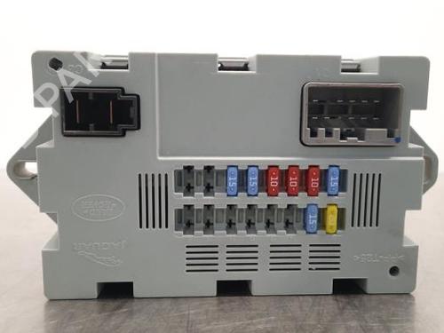 Fuse box LAND ROVER DISCOVERY SPORT (L550) 2.0 D 4x4 | BP23592980E1 