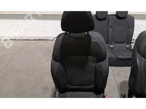 Setesett RENAULT MEGANE IV Hatchback (B9A/M/N_) 1.6 E-TECH 160 (B9NH) | BP29871941C78