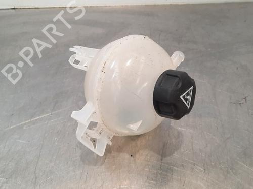 Expansion tank PEUGEOT 3008 II SUV (MC_, MR_, MJ_, M4_) 1.2 THP/ PureTech 130 (MRHNSM, MRHNSU, MRHNSJ, MRHNYW,... | BP15789231C120 