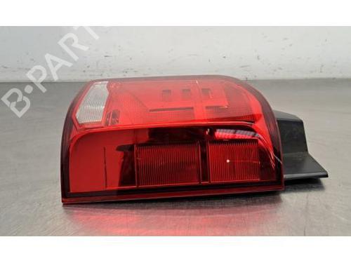 Used Right taillight VW CALIFORNIA T6 Camper (SGC, SGG, SHC) 2.0 TDI 4motion (150 hp) 28006148