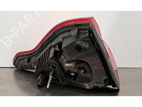 Right taillight RENAULT CLIO V (B7_) 1.5 Blue dCi 100 (B7AD) | BP31324175C35