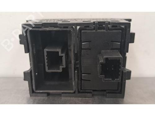 Switch RENAULT TRAFIC III Van (FG_) 1.6 dCi 125 (FGMH) | BP29871732I30