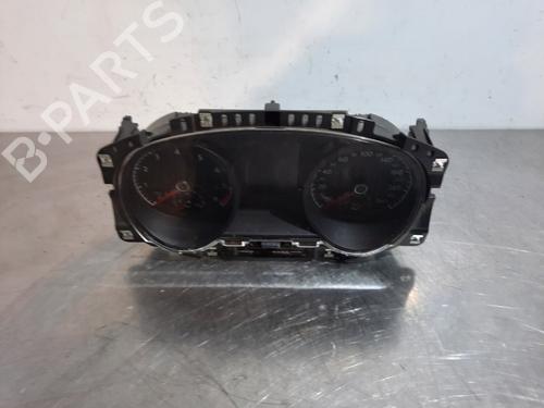 Used Instrument cluster VW GOLF VII (5G1, BQ1, BE1, BE2) 1.4 TSI (140 hp) 15031926