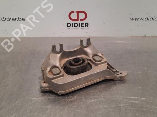Used Engine mount RENAULT CLIO V (B7_) 1.0 TCe 100 (B7MT) (101 hp) 10895716