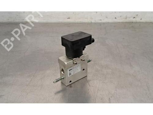 AC pipe PEUGEOT 308 III (FB_, FH_, FP_, F3_, FM_) e-308 (FMZKWZ) | BP24832078M126 