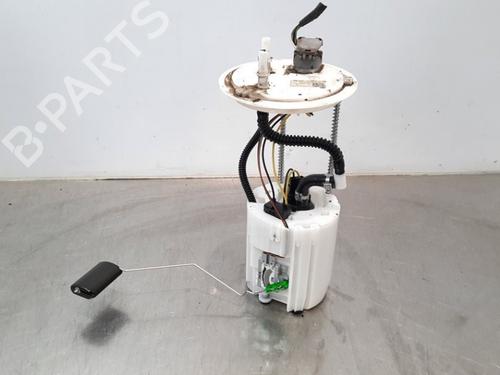 Used Fuel pump KIA SPORTAGE IV (QL, QLE) 1.6 CRDi AWD (136 hp) 15028994