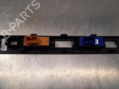 Switch PEUGEOT EXPERT Van (V_) 2.0 BlueHDi 120 | BP23595602I30 