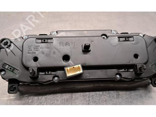 Instrument cluster PEUGEOT 208 II (UB_, UP_, UW_, UJ_) 1.5 BlueHDI 100 | BP23639257C47 