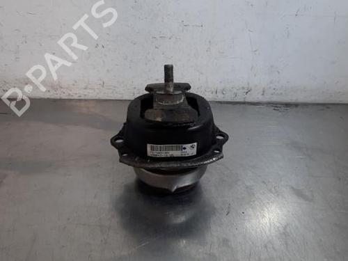 Used Engine mount Engine mount BMW X6 (E71, E72) xDrive 50 i (408 hp) 40552888 40552888