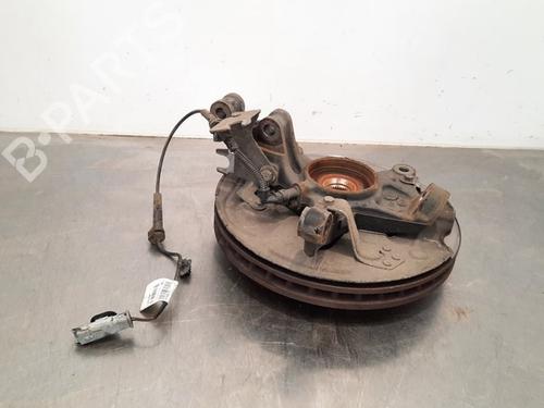 Used Left front steering knuckle CITROËN C5 AIRCROSS (A_) 1.2 PureTech 130 (ARHNSJ) (131 hp) 15792004