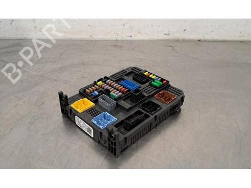 Used Fuse box OPEL VIVARO C Van (K0) 2.0 (150 hp) 24214216