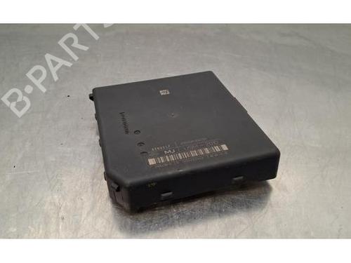 Used Fuse box RENAULT MASTER III Van (FV) 2.3 dCi 145 FWD (FV0E, FV0F, FV0H, FV02, FV0M, FV0S,... (146 hp) 32284391