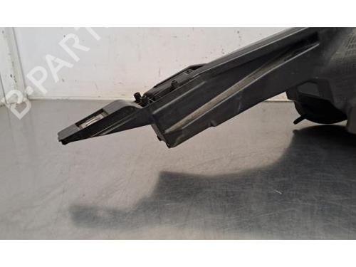 Left headlight LAND ROVER RANGE ROVER V (L460) D300 MHEV AWD | BP36444076C28 - Image 4