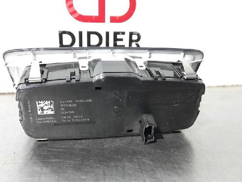 Used Switch Switch BMW X1 (F48) sDrive 18 d (136 hp) 10881392 10881392