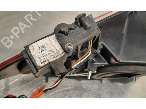 Left taillight TESLA MODEL S (5YJS) 100D AWD | BP23628072C34 