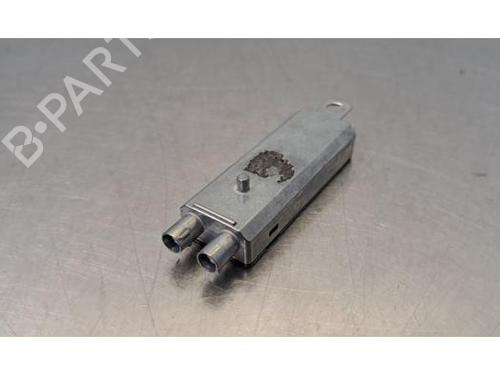 Used Electronic module Electronic module MCLAREN MP4 Coupe 12C (600 hp) 40202102 40202102