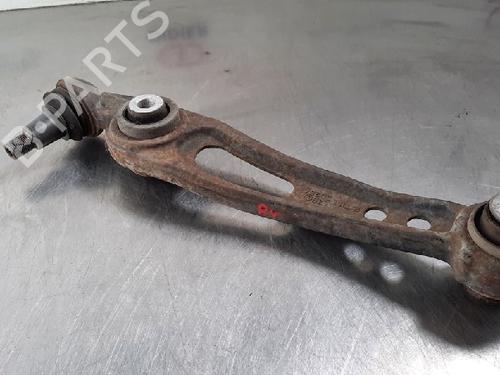 Right front suspension arm LAND ROVER RANGE ROVER IV (L405) 4.4 SDV8 4x4 | BP10884899M13 