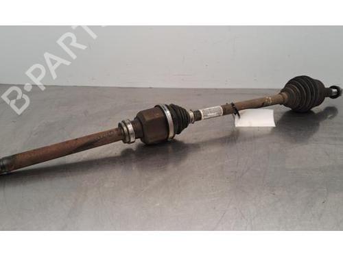 Right front driveshaft PEUGEOT 508 SW II (FC_, FJ_, F4_) 1.5 BlueHDi 130 | BP28067557M39