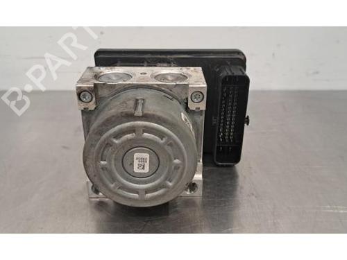 Used ABS pump PEUGEOT 2008 II (UD_, US_, UY_, UJ_, UR_, UC_) 1.5 BlueHDI 130 (131 hp) 29701136