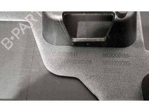 Rear bumper CITROËN C4 III (BA_, BB_, BC_) ë-C4 (BCZKWC) | BP30766515C8 