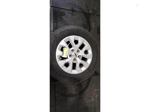 Used Rim DACIA DUSTER (HM_) 1.5 dCi 115 4x4 (HMAD) (116 hp) 30381608