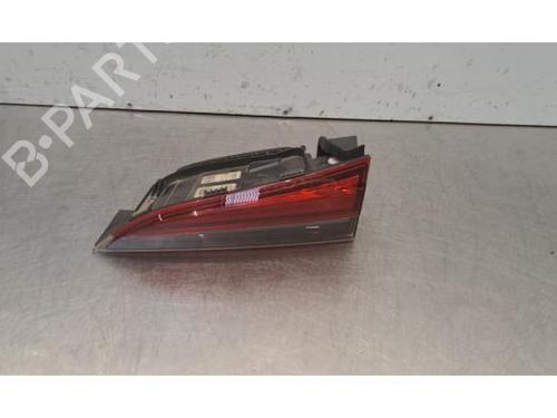 Used Right taillight Right taillight 37252050 37252050