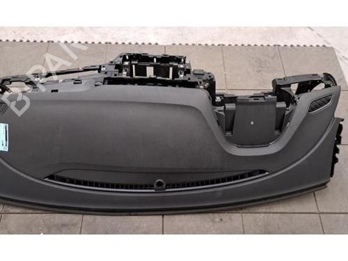 Dashboard MG MG ZS SUV (AZS1) 1.5 VTi | BP35314992C46 - Image 5