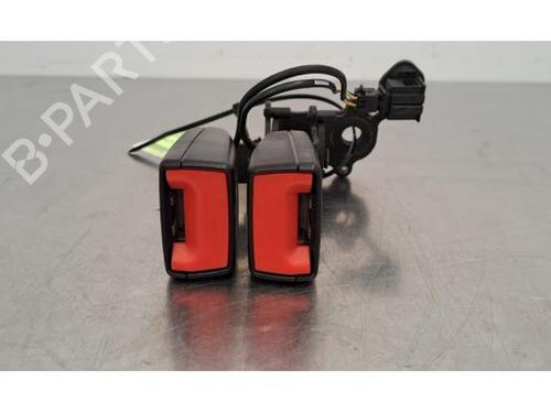 Seat buckle AUDI A3 Limousine (8VS, 8VM) S3 quattro 8V0857739 | 8V0857739QVZ
