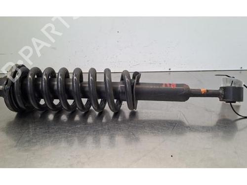 Used Left front shock absorber Left front shock absorber TOYOTA HILUX VIII Pickup (_N1_) 2.8 TD 4WD (GUN126) (204 hp) 34117998 34117998