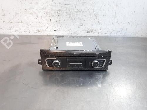 Bilradio RENAULT KOLEOS I (HY_) 2.0 dCi (HY0K) (150 hp) 29515534