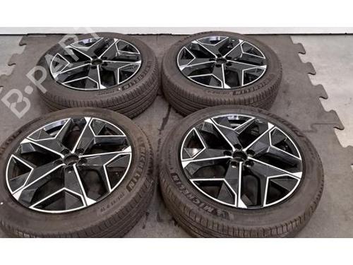 Used Wheel set Wheel set DS DS 4 II (FR_, FB_, F3_, FP_) PureTech 225 (FP5GGT) (224 hp) 40285277 40285277
