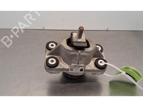 Used Engine mount LAND ROVER RANGE ROVER SPORT II (L494) 3.0 SDV6 4x4 (306 hp) 30501126