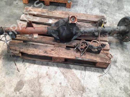 Used Rear axle VW AMAROK (2HA, 2HB, S1B, S6B, S7A, S7B) 3.0 TDI 4motion (163 hp) 10880762