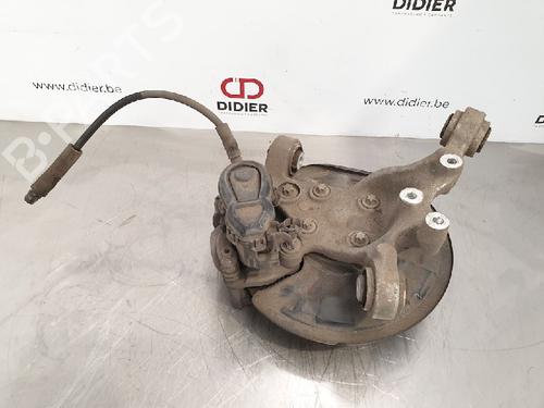 Used Right rear steering knuckle MERCEDES-BENZ CLA Coupe (C117) CLA 180 (117.342) (122 hp) 10879337