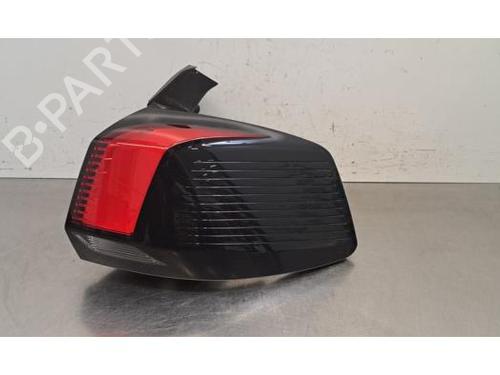 Used Right taillight Right taillight 37453667 37453667
