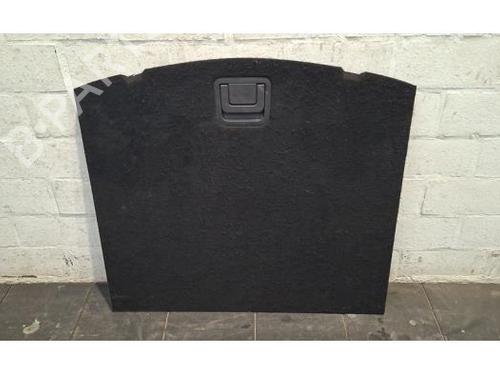 Used Luggage compartment floor Luggage compartment floor TOYOTA COROLLA Estate (_E21_) 1.8 Hybrid (ZWE211W) (122 hp) 33316575 33316575