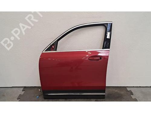 left-front-door-mercedes-benz-glb-x247-2019-39153688 main image