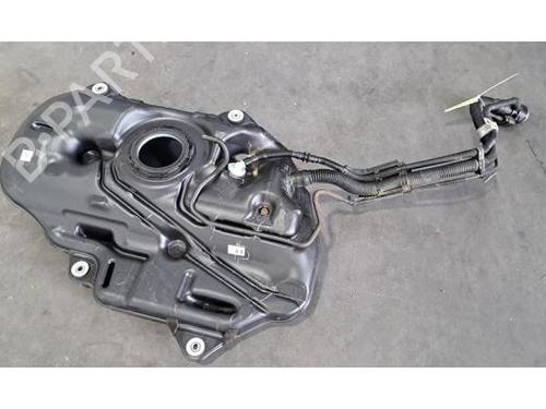 Used Fuel tank TOYOTA YARIS CROSS (MXP_) 1.5 (MXPB10) (125 hp) 29929303