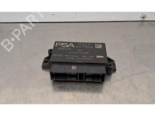 Used Electronic module Electronic module PEUGEOT 308 SW III (FC_, FJ_, FR_, F4_, FN_) BlueHDi 130 (FCYHZL, FCYHZT) (131 hp) 33892602 33892602