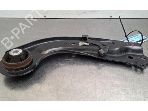 Used Left rear suspension arm Left rear suspension arm TOYOTA C-HR (_X1_) 1.8 Hybrid (ZYX10_, ZYX11_, ZYX10R, ZYX11R) (122 hp) 36005128 36005128