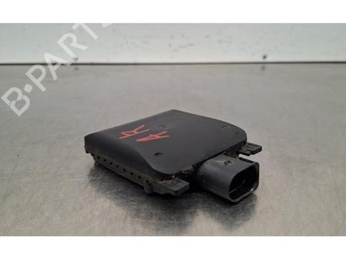 Used Electronic module Electronic module VW GOLF VIII Variant (CG5, DB5) 2.0 TDI (116 hp) 33476762 33476762