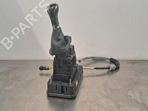 Used Gear lever OPEL GRANDLAND / GRANDLAND X (A18, P1UO) 1.2 (75) (131 hp) 23592041